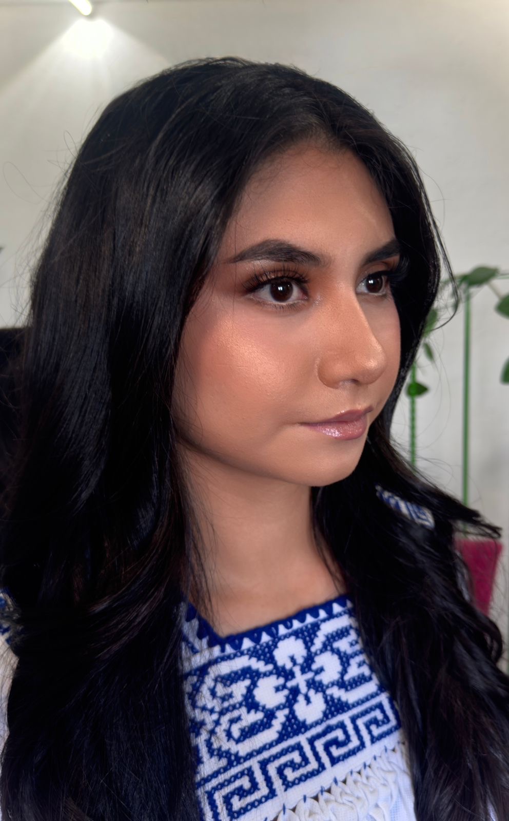 Piel iluminada con acabado glow